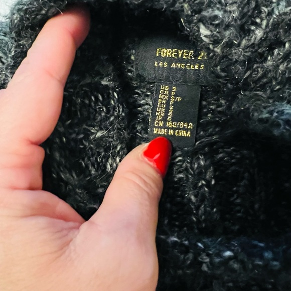 Sweater - Picture 2 of 2